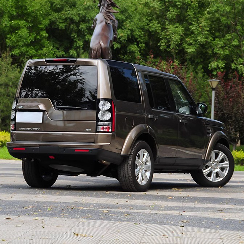 Стоп-сигналы Land Rover Discovery 4